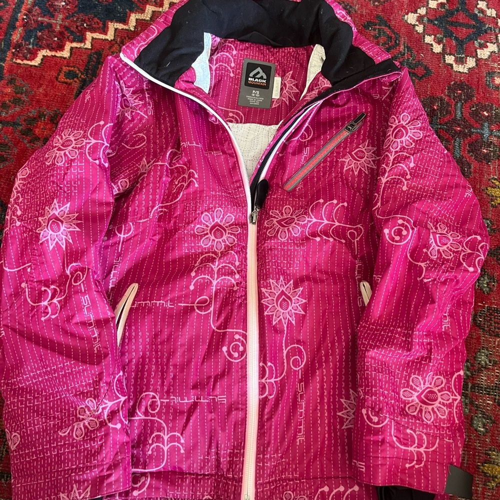 Black mtn jacket
